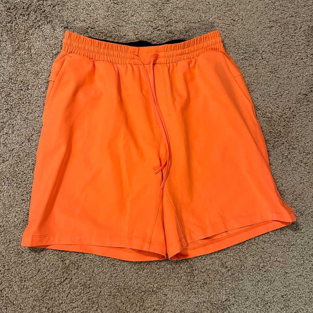 Lululemon Pool Short 7" - Linerless